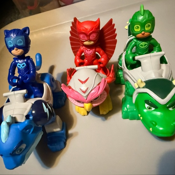 PJ Masks Hero Vehicle Set - Blue, Red, Green - Picture 2 of 3